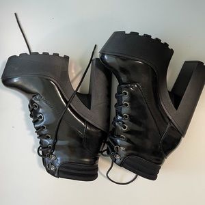 Lace up platform booties